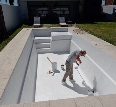 PRFV EN PISCINAS DE VIDRIO